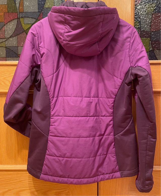 Chaqueta morada con capucha QUECHUA