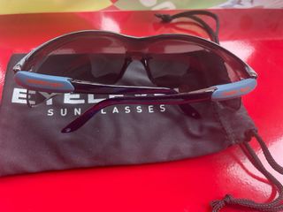 CHAQUETA QUECHUA MORADA+REGALO GAFAS