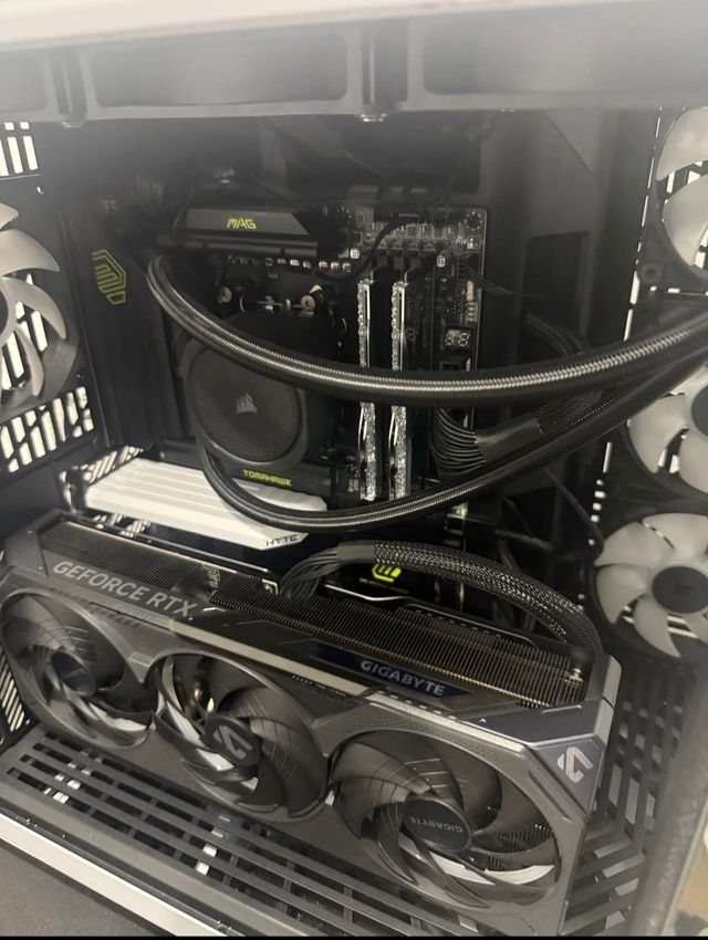 Gigabyte RTX 4080 Tarjeta Gráfica