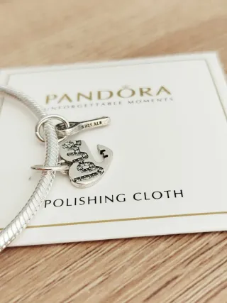 Charm Colgante Doble Corazón y Llave Amor