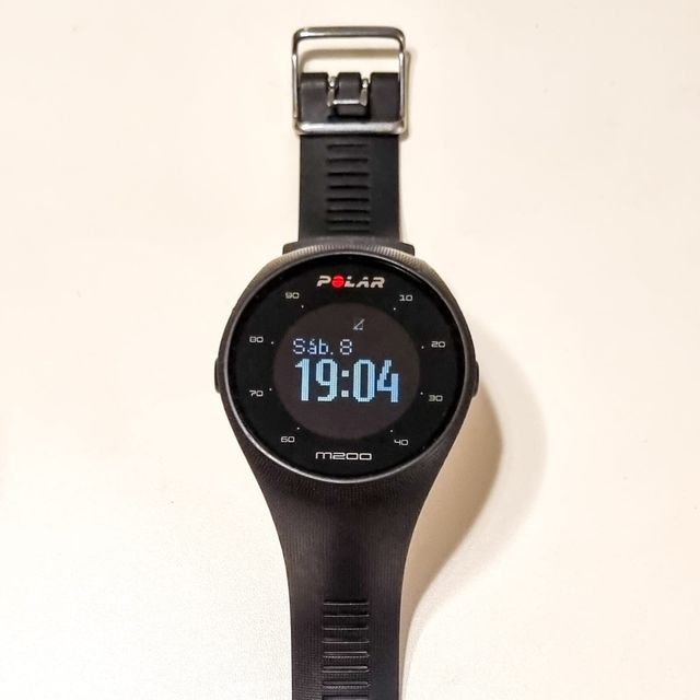 Polar M200 GPS con Cargador