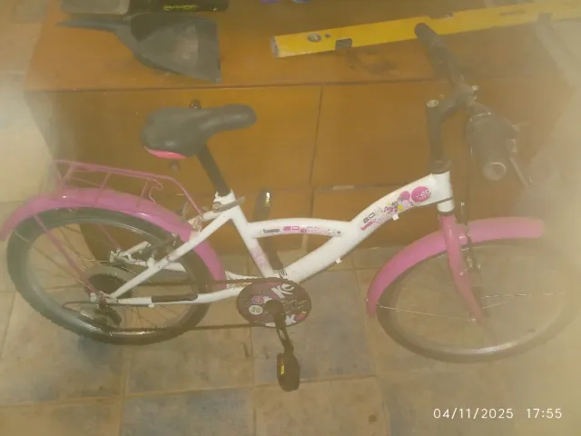 Bicicleta Niña Rosa y Blanca