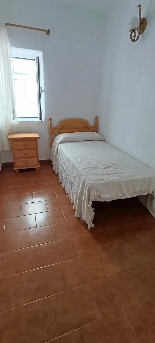 Colchones y somier de cama de 1,50 x 0,90