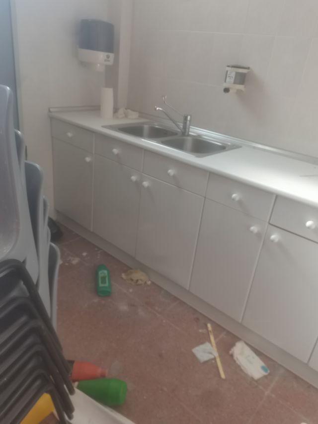 Muebles de cocina con fregadero doble