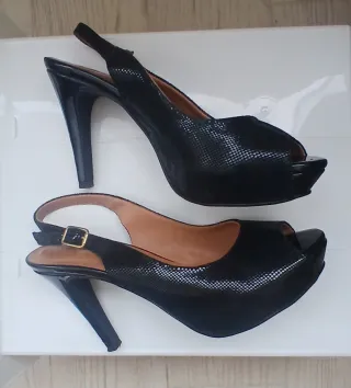 Zapatos de tacón Estefania Marco negros