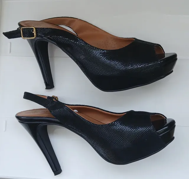 Zapatos de tacón Estefania Marco negros