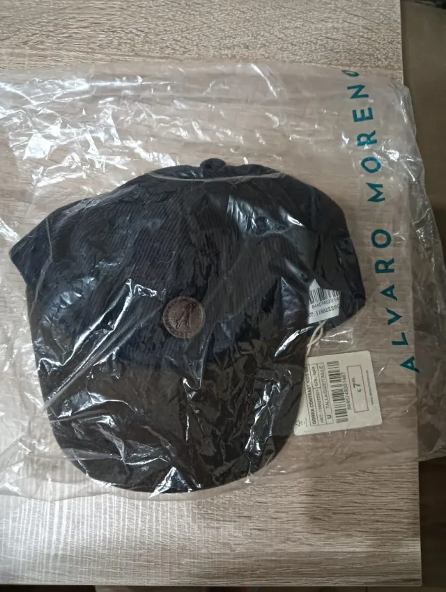 Gorra Álvaro Moreno azul y marrón para niños