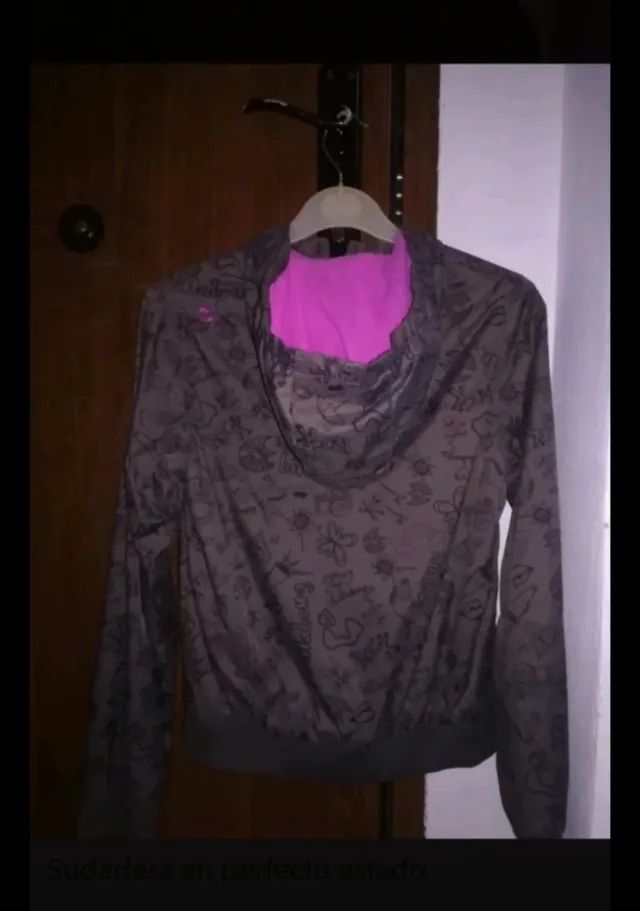 Chaqueta Billabong estampada