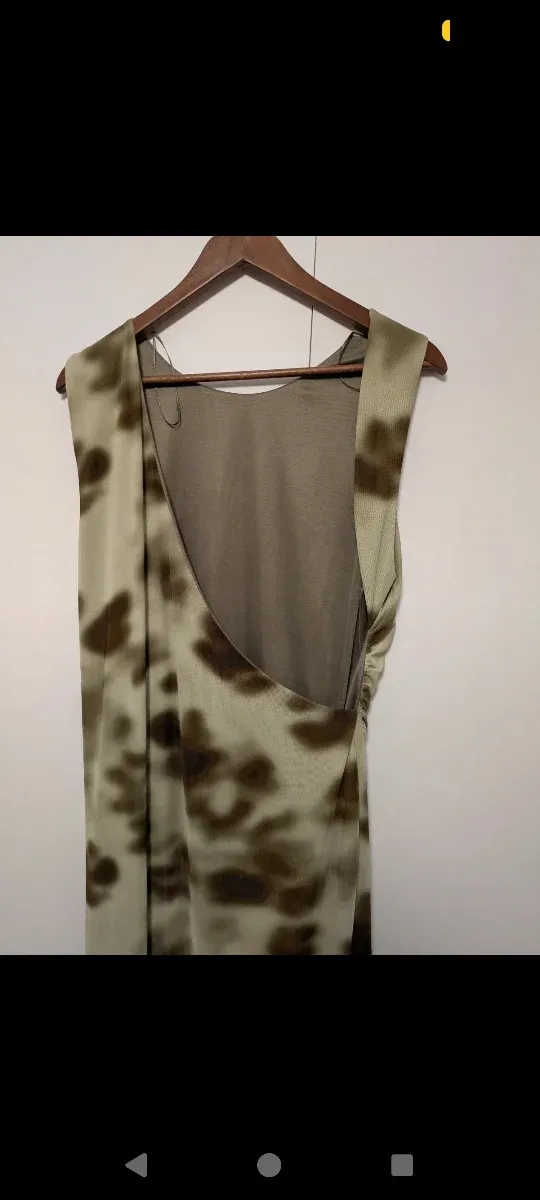 Vestido Zara verde estampado talla XXL