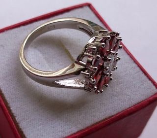 Anello Rosone Argento e Rubini