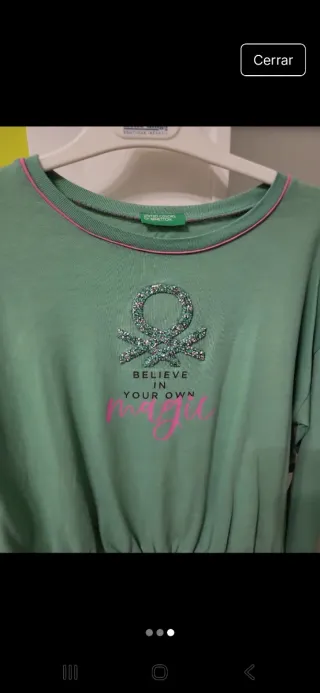 Camiseta Benetton niña M/10 verde con brillos
