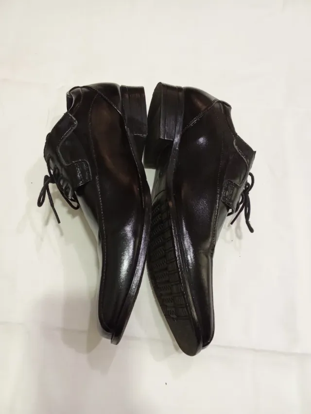 Scarpe eleganti uomo nere taglia 42