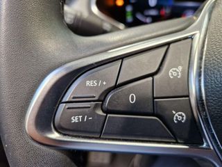 RENAULT Captur Híbrido Enchufable Captur E-TECH Híbrido Enchufable Zen 117kW