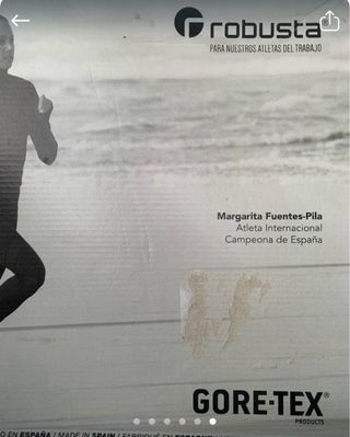 Botas de montaña verdes