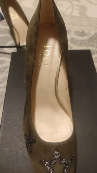 Zapatos Lodi Talla 40 Verde y Plateado