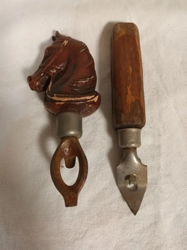 2 Abrebotellas Antiguos Caballo y Metal