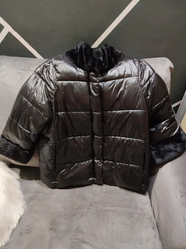 Piumino nero Sweet Lola by Sandro Ferrone