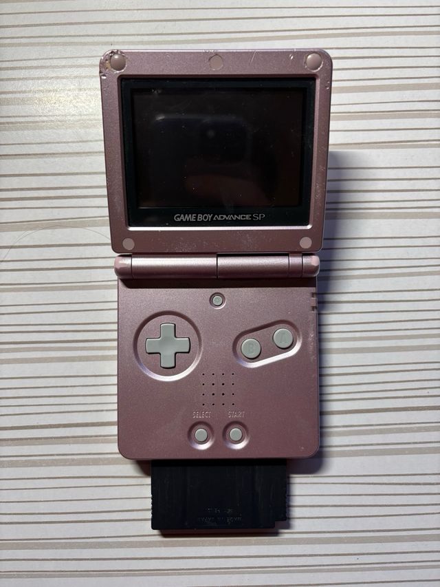 Nintendo Game Boy Advance SP Rosa + Bomberman
