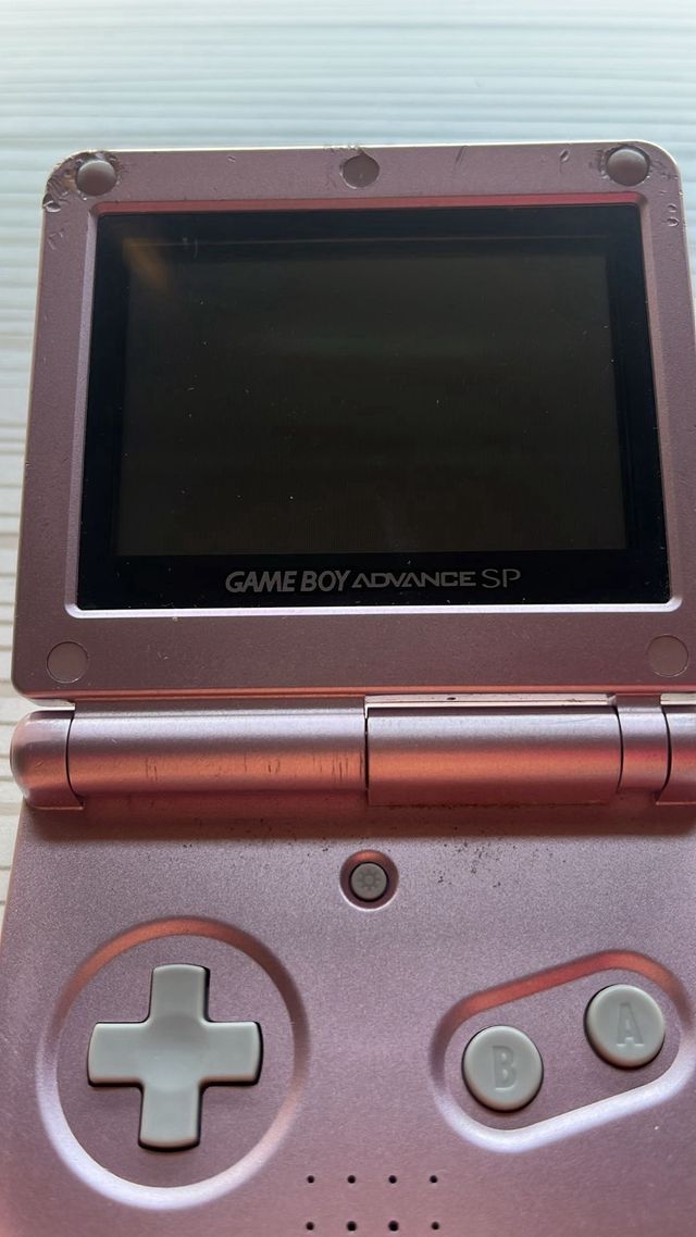 Nintendo Game Boy Advance SP Rosa + Bomberman