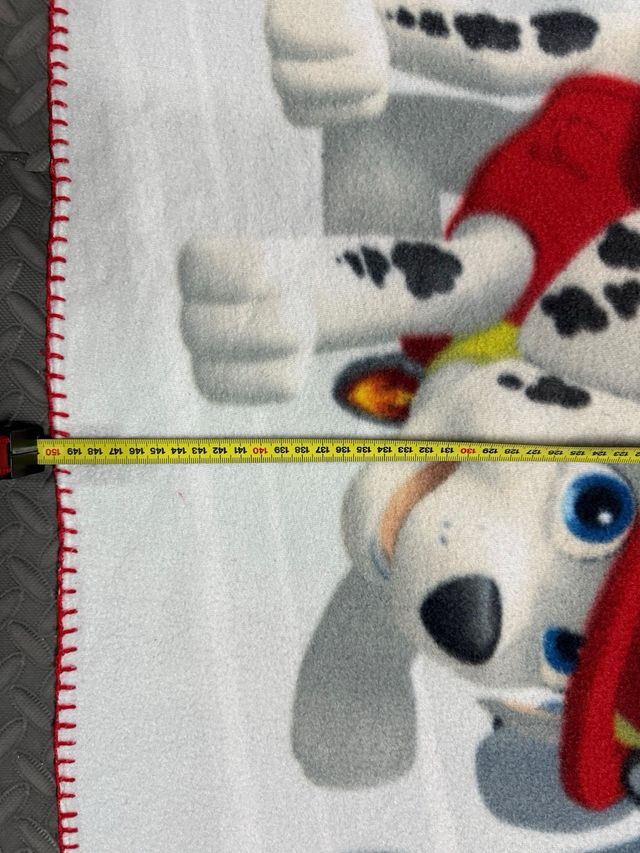 Manta y peluches Patrulla Canina y cogin .