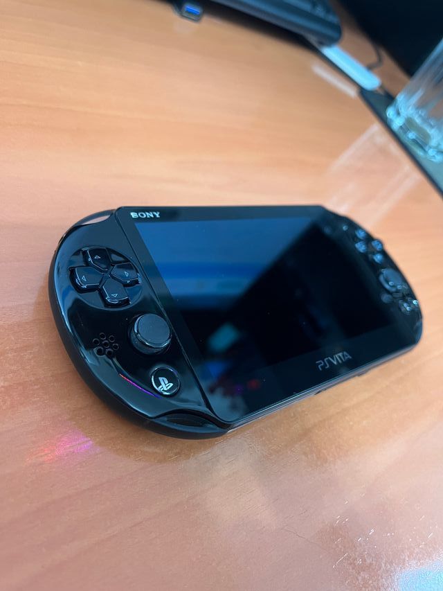 PSVita NUEVA, Consola ps vita