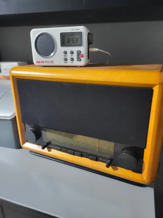 Radio de salón vintage