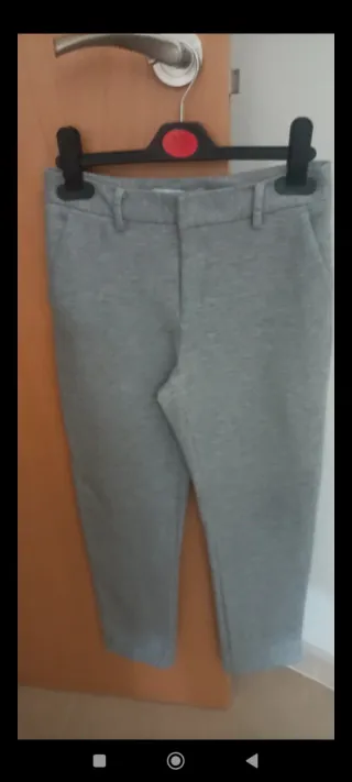 Traje de chaqueta gris para niño