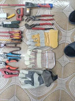 Lote de herramientas varias