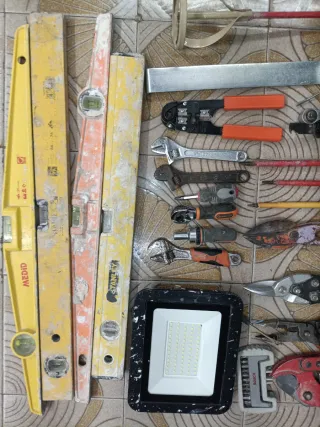 Lote de herramientas varias