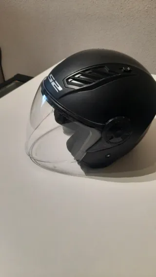 Casco ciclomotor/scooter LS2 negro
