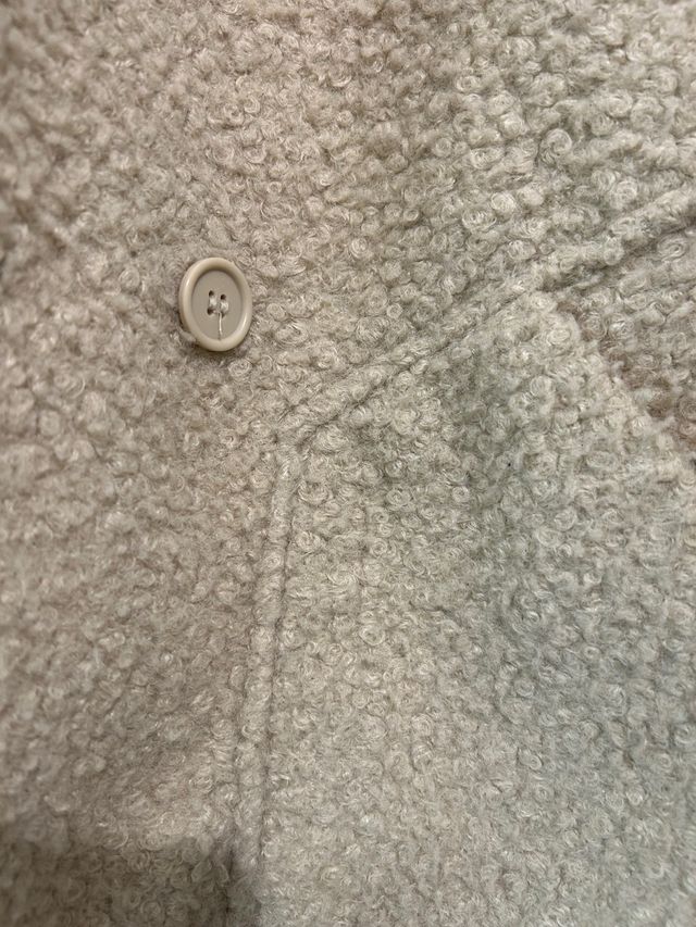 Chaqueta beige de borreguito