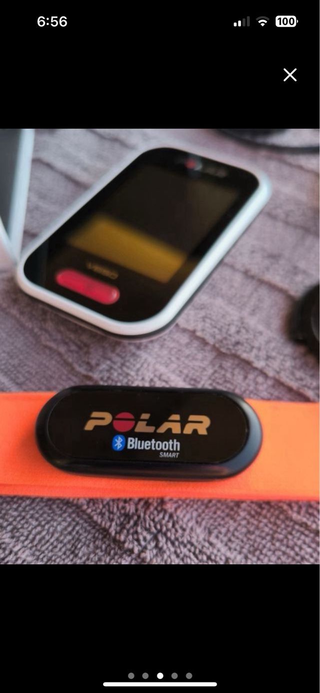 Reloj Polar Vantage M2 con banda de frecuencia