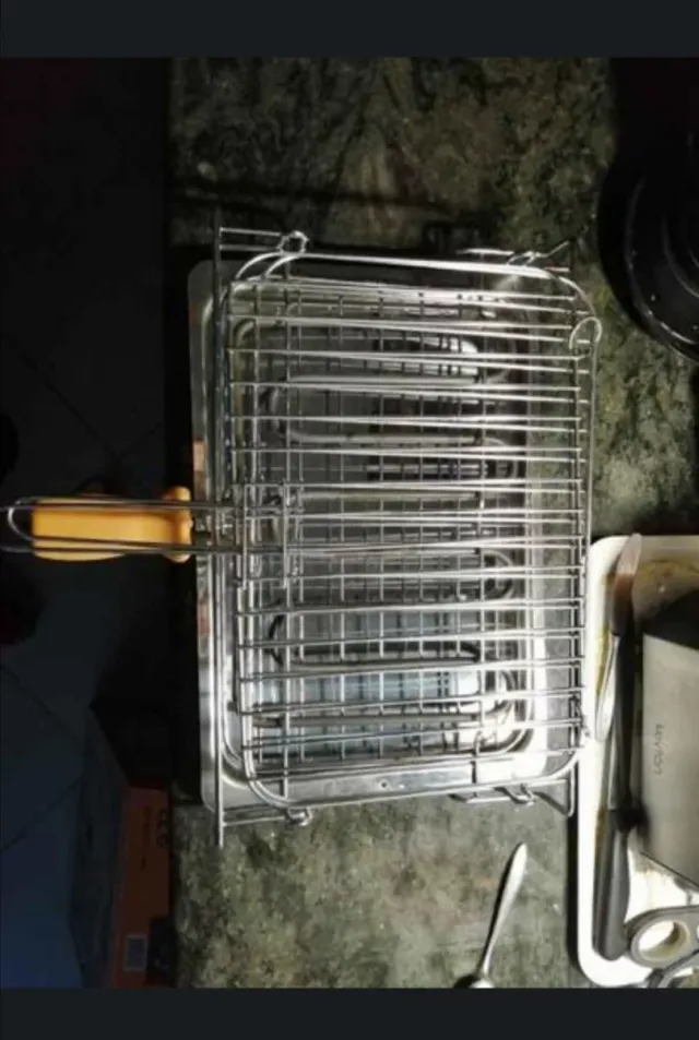 Grelhador/Assador Elétrico