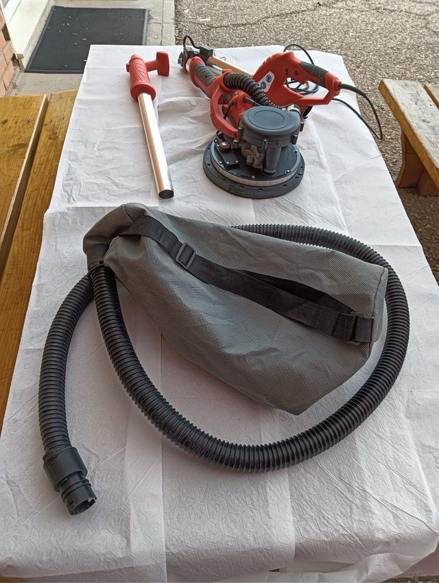 Lijadora/Aspiradora de Pared