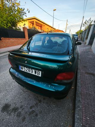 Hyundai Accent 2000