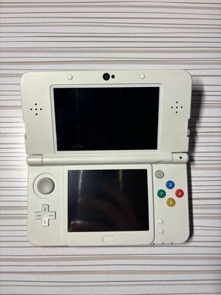 New Nintendo 3DS Edición Animal Crossing 
