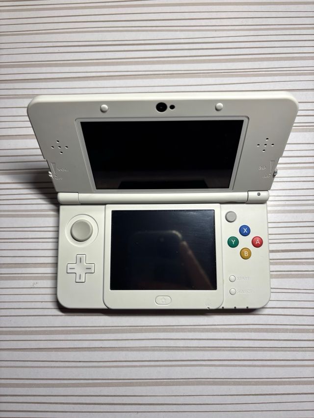 New Nintendo 3DS Edición Animal Crossing