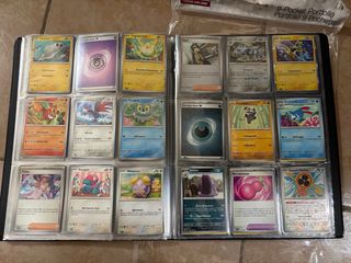 Carte Pokémon varie