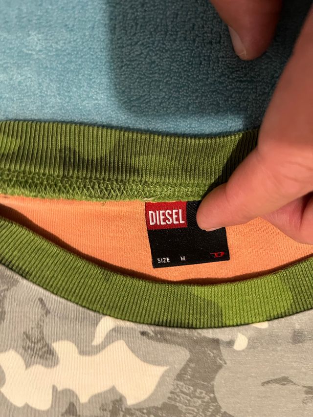 Camiseta Diesel Camuflaje Naranja Talla M