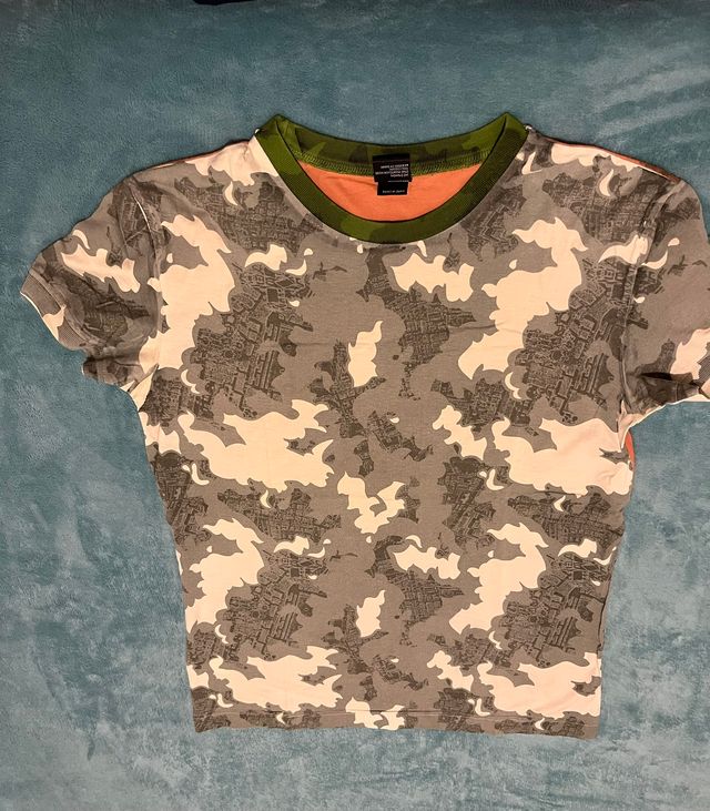 Camiseta Diesel Camuflaje Naranja Talla M