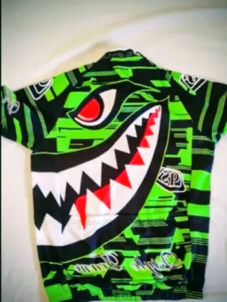 Camiseta Ciclismo Tiburón Verde y Negro