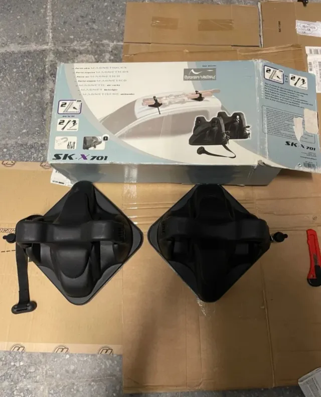 Portaesquís Magnético Green Valley SK-X701