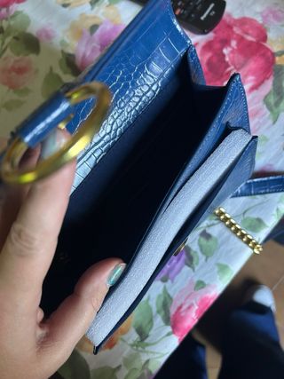 Borsa Zuiki blu con dettagli oro