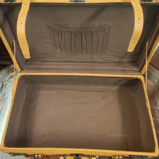 Valigia vintage retrò in cuoio