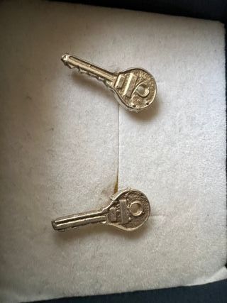 Pendientes vintage plata forma llave