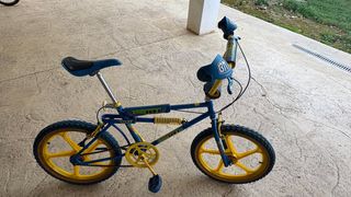 Bicicleta BMX Azul y Amarilla