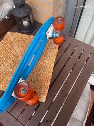 Skate azul penny board