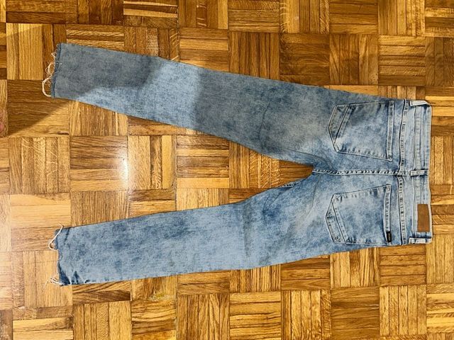 Pantalón vaquero Pull and Bear