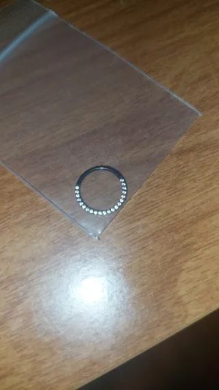 Aro para septum con circonitas