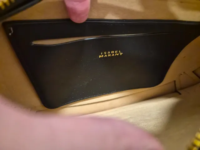 Bolso Isabel Marant Oskan Moon Negro Dorado.